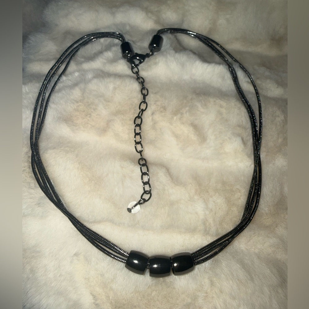 Source Unknown 3 Strand Sleek Black Necklace With… - image 1